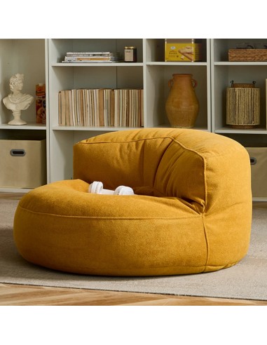 Fauteuil de couleur moutarde pour bénéficier 